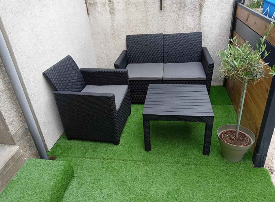 • Cosyhouse By Janna • Terrasse - Wifi Apartment Chatellerault Ngoại thất bức ảnh