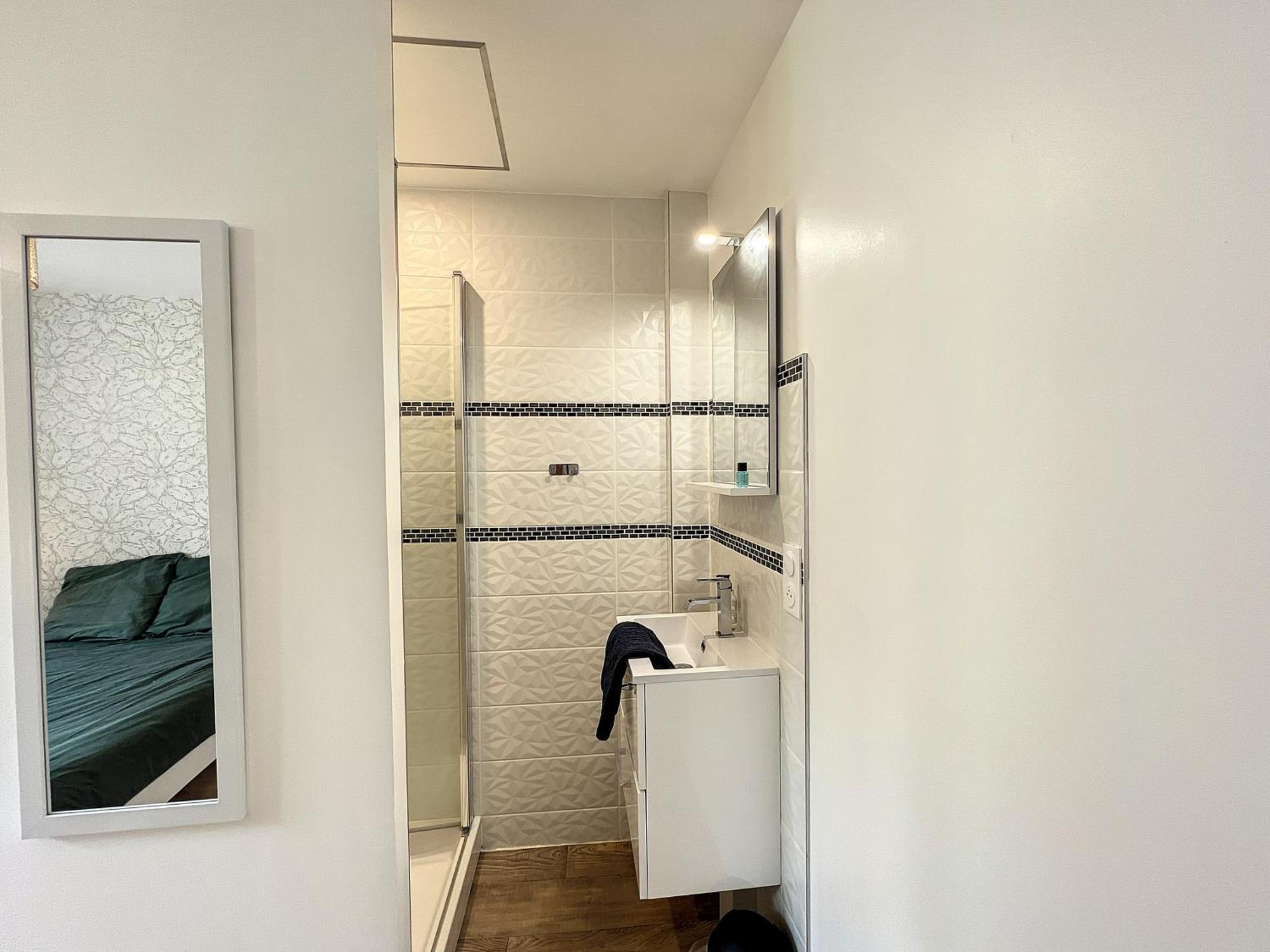 • Cosyhouse By Janna • Terrasse - Wifi Apartment Chatellerault Ngoại thất bức ảnh